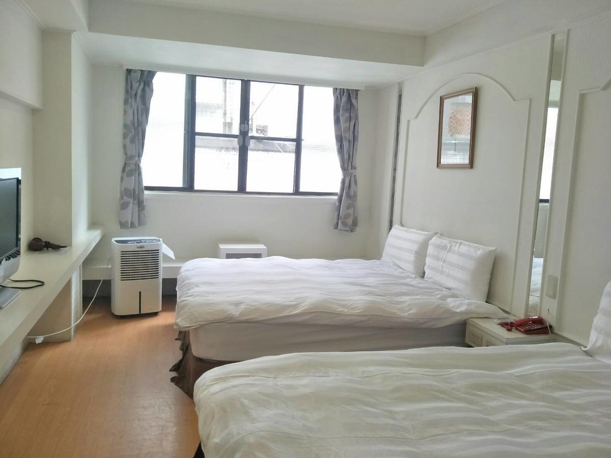 Maria Hotel Zhongzheng  Bagian luar foto